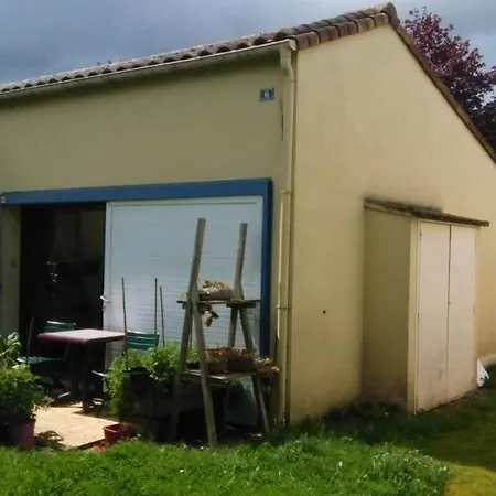 Grand De Plein-pied Quartier Calme Proche Centre Сasa de vacaciones *