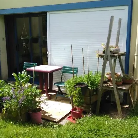 Grand De Plein-pied Quartier Calme Proche Centre Сasa de vacaciones